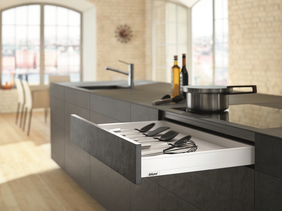 LEGRABOX TIP-ON BLUMOTION 500 M 40 kg bílá – komplet