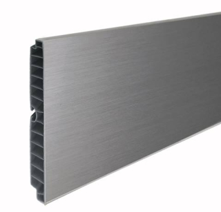 KOOP Sokl plast 150 mm NZ br 4,0 m